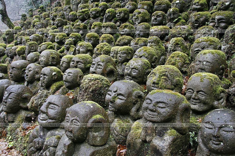 some of the 1200 stone images of Rakan Otagi Nenbutsu-ji Temple