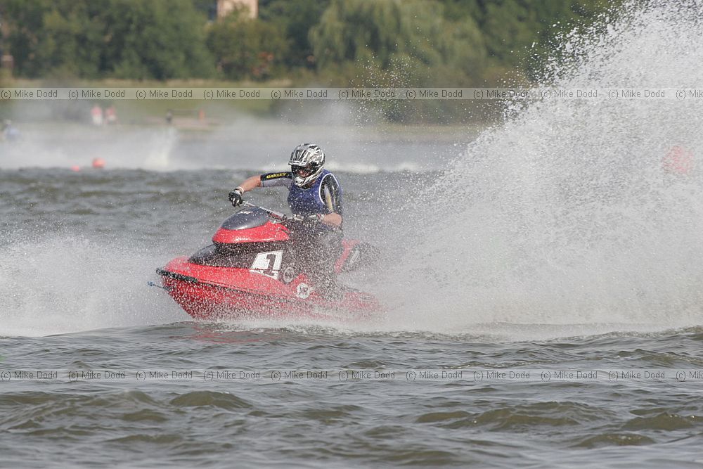 Phil Pope Jet-ski runabout racing Willen Lake Milton Keynes, water spray and water sports