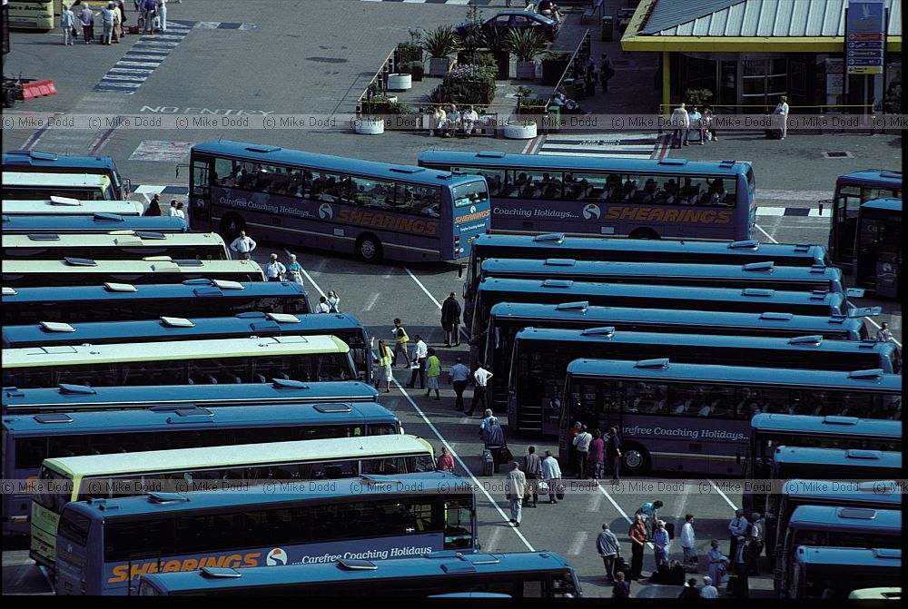 coaches waiting Dover docks