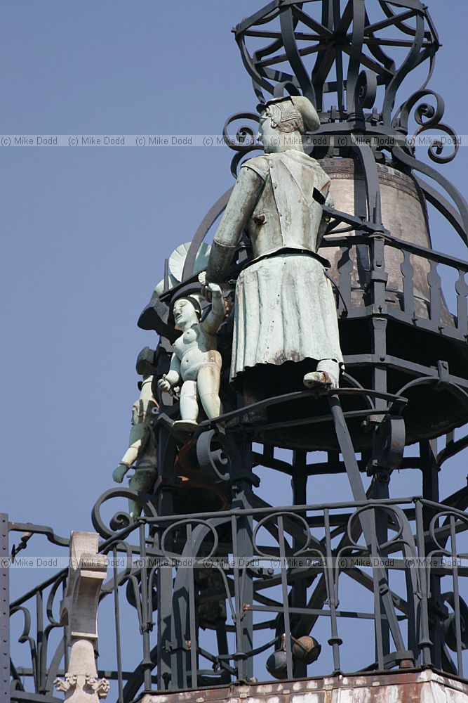 Sculptures Eglise Notre Dame Dijon