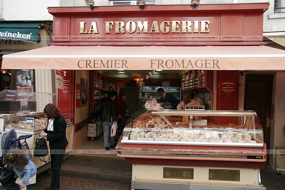 Cheese shop fromagerie Rue Mouffetard Food Market Paris