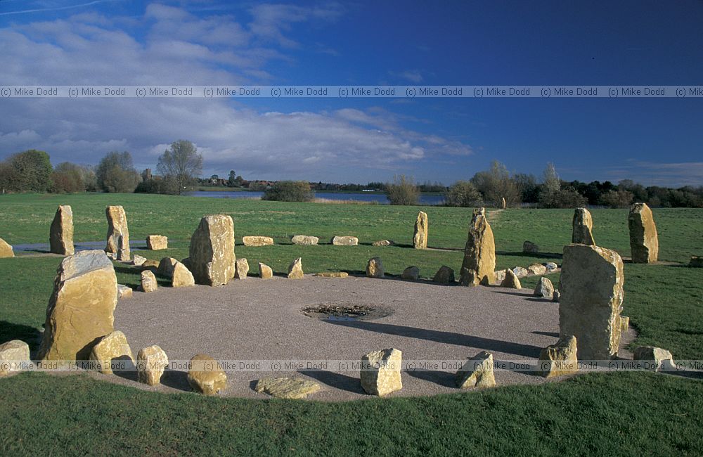 Stone circle Willen, Milton Keynes