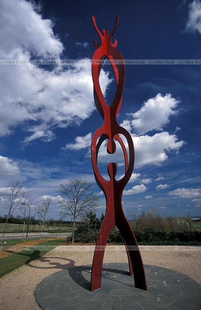 Chain reaction sculpture by Ray Smith, campbell park, Milton Keynes