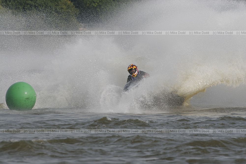Jet-ski Willen lake