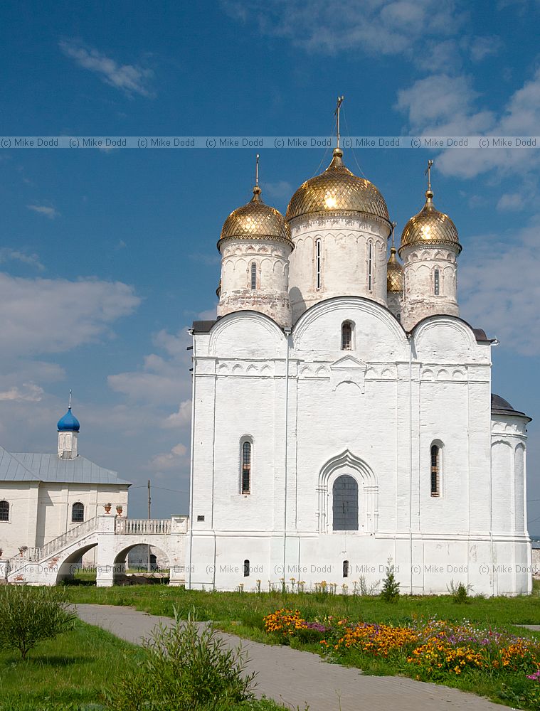 Luzhetskiy Monastery