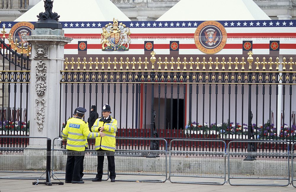 President Bush preparations Buckingham palace