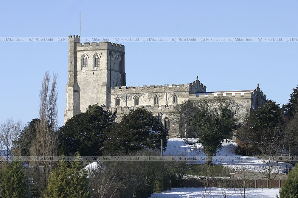 Church Edlesborough snow