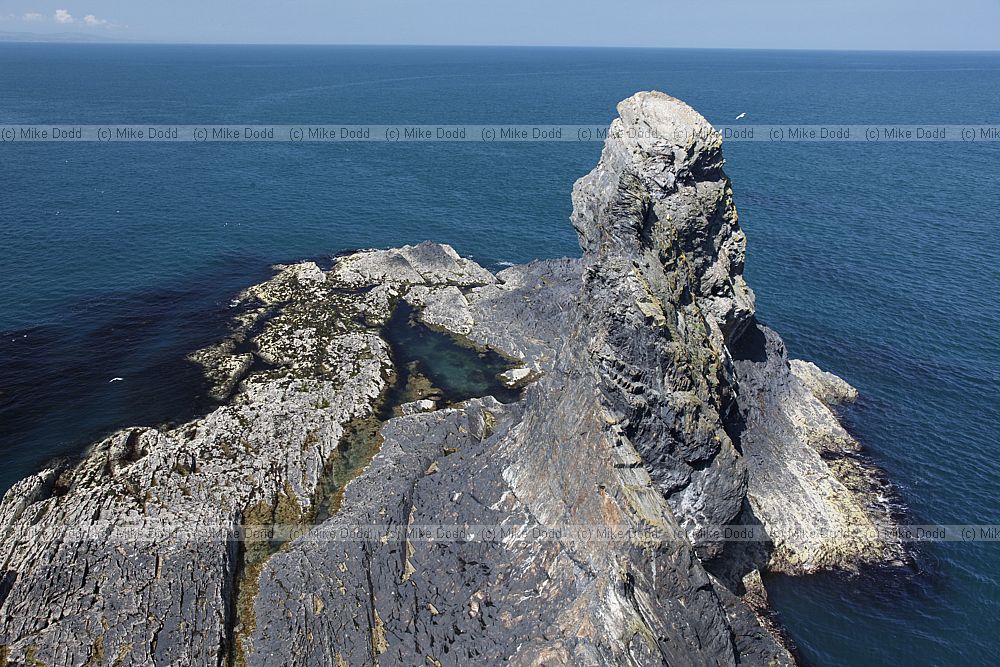 coast path near Careg Wylan