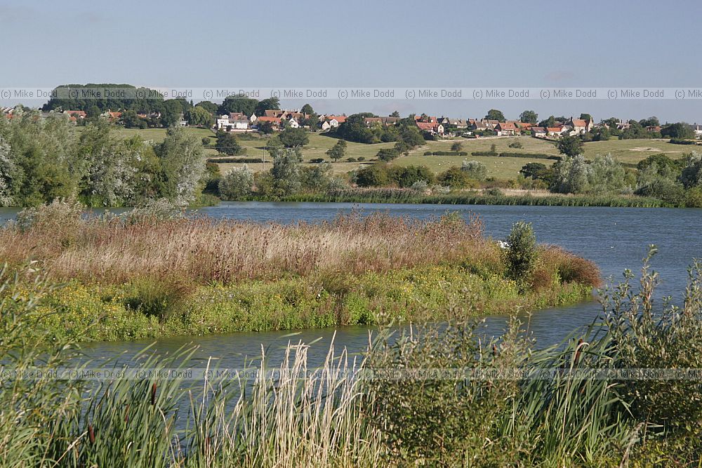 Sheepleas gravel pits nature reserve