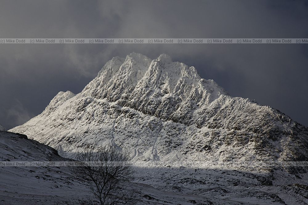 Tryfan in snow