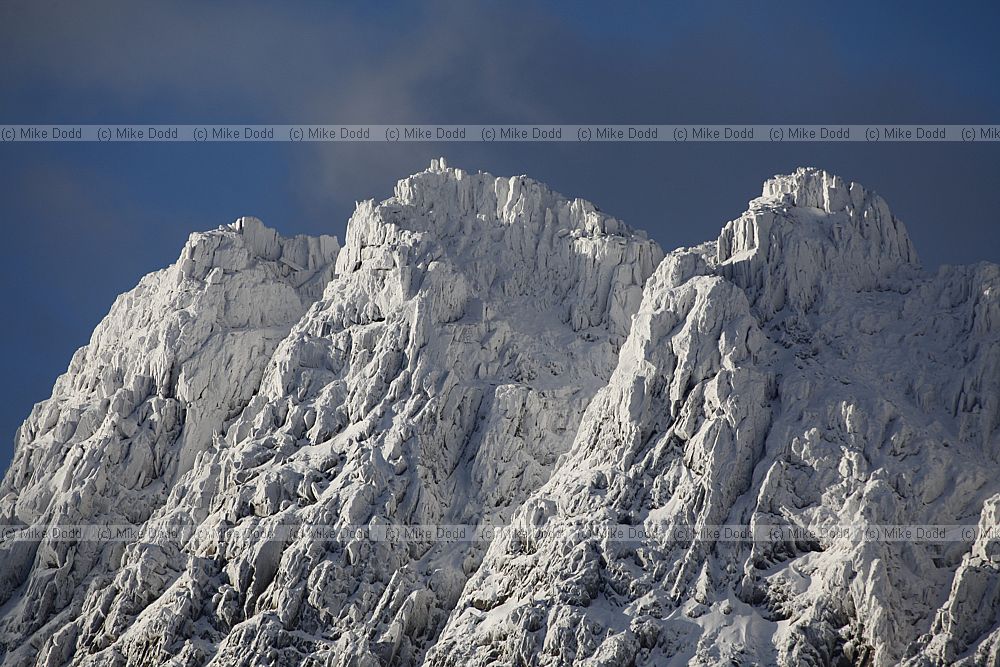 Tryfan in snow
