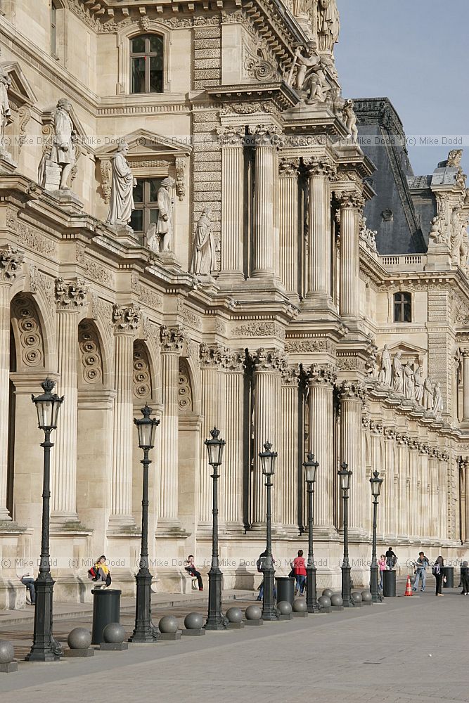 Musee du Louvre Paris