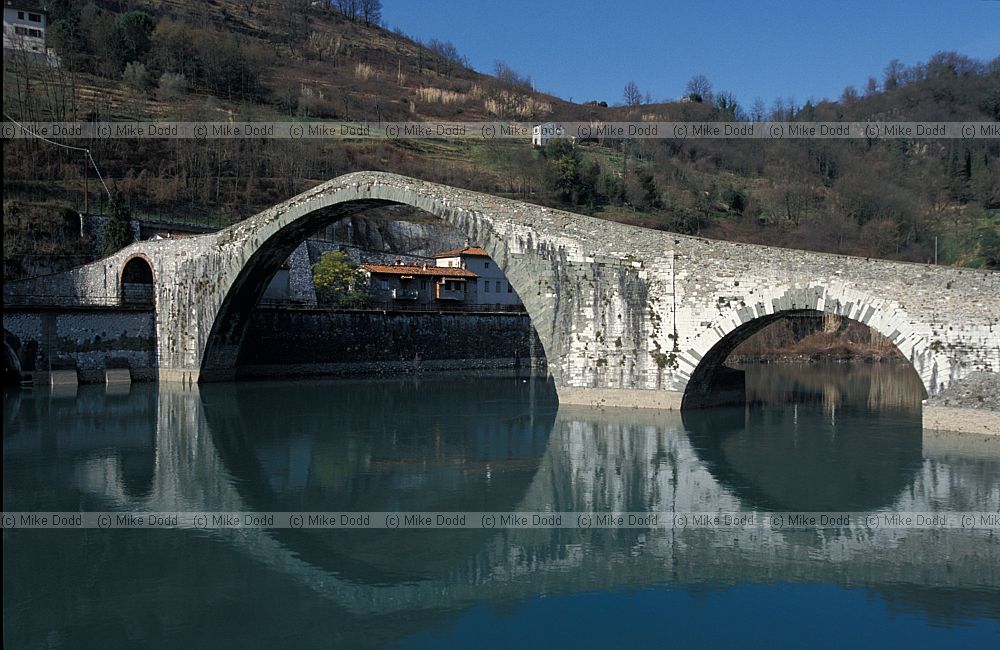 Ponte della Maddalena (del Diavolo) Commune Borgo a Mozzano