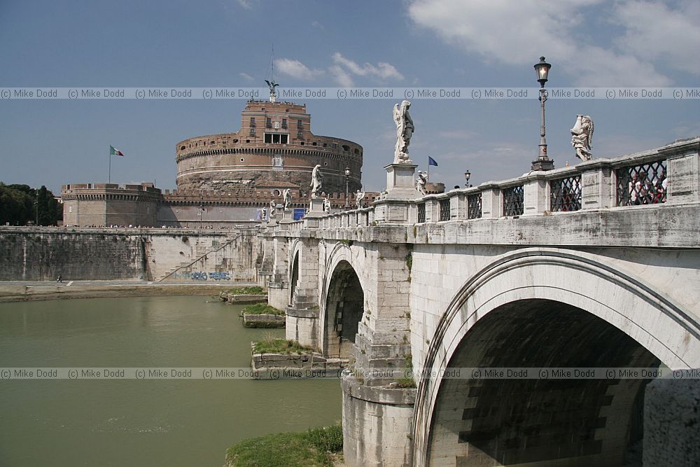 Ponte Sant Angelo towards Castel Sant Angelo