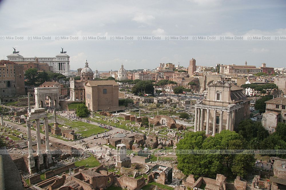 Roman Forum withTempio de Antonino e Faustina and other historic buildings