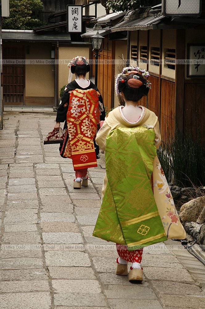 Maiko girls