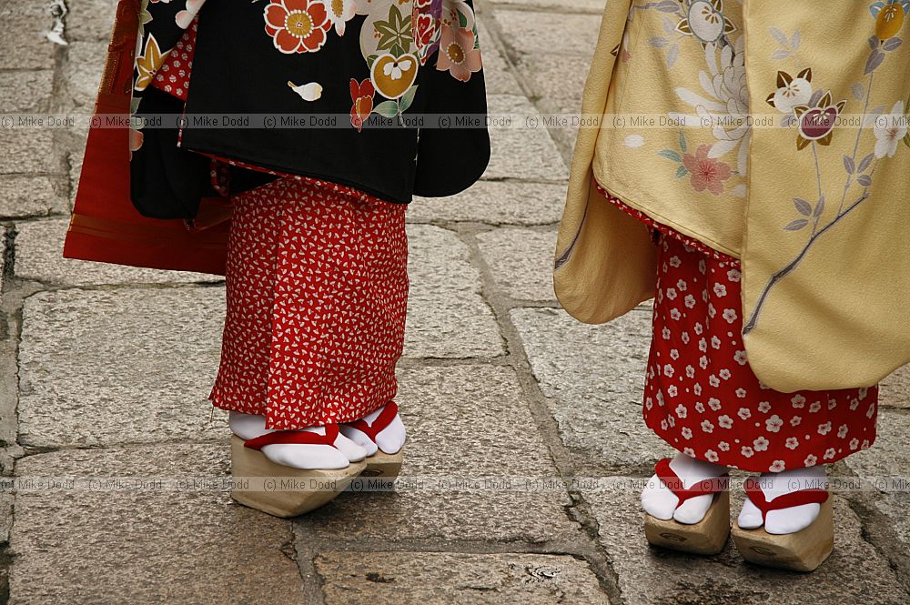 Maiko girls