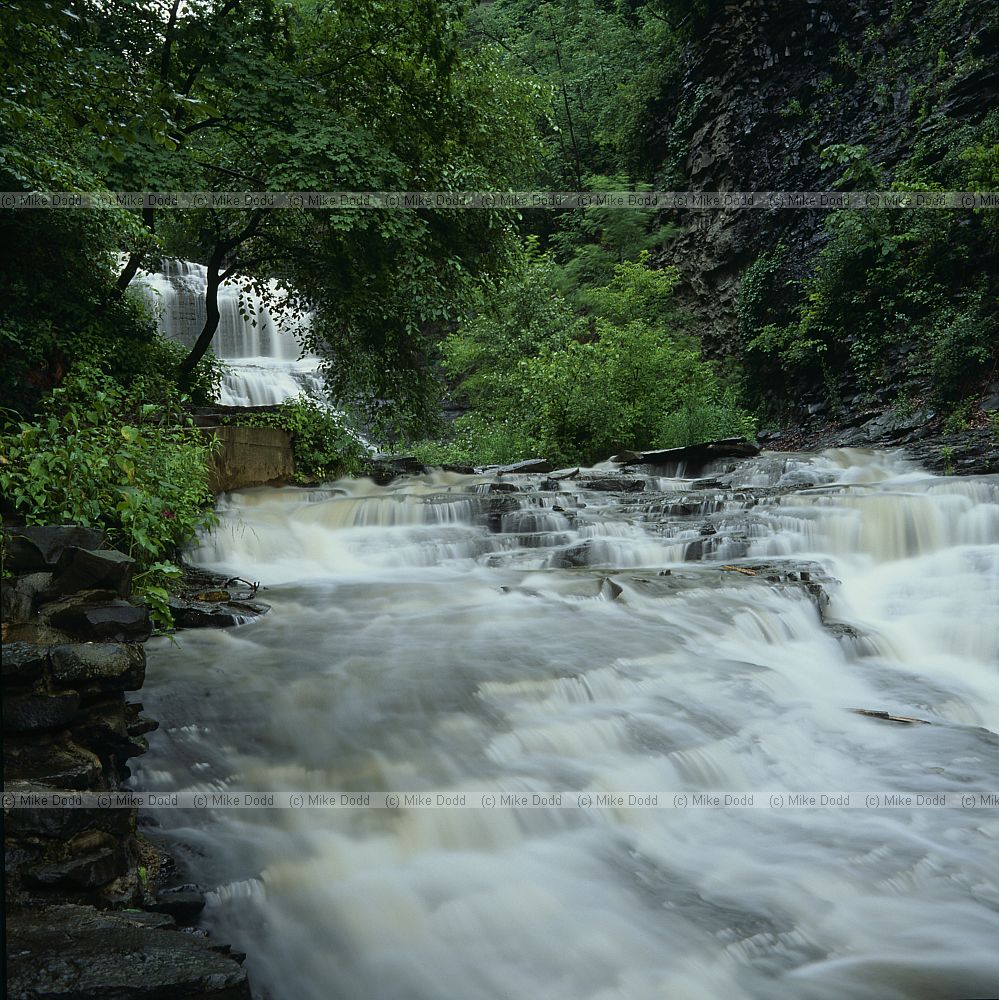 Waterfall Taughannock falls state park Ithaca NY (?)