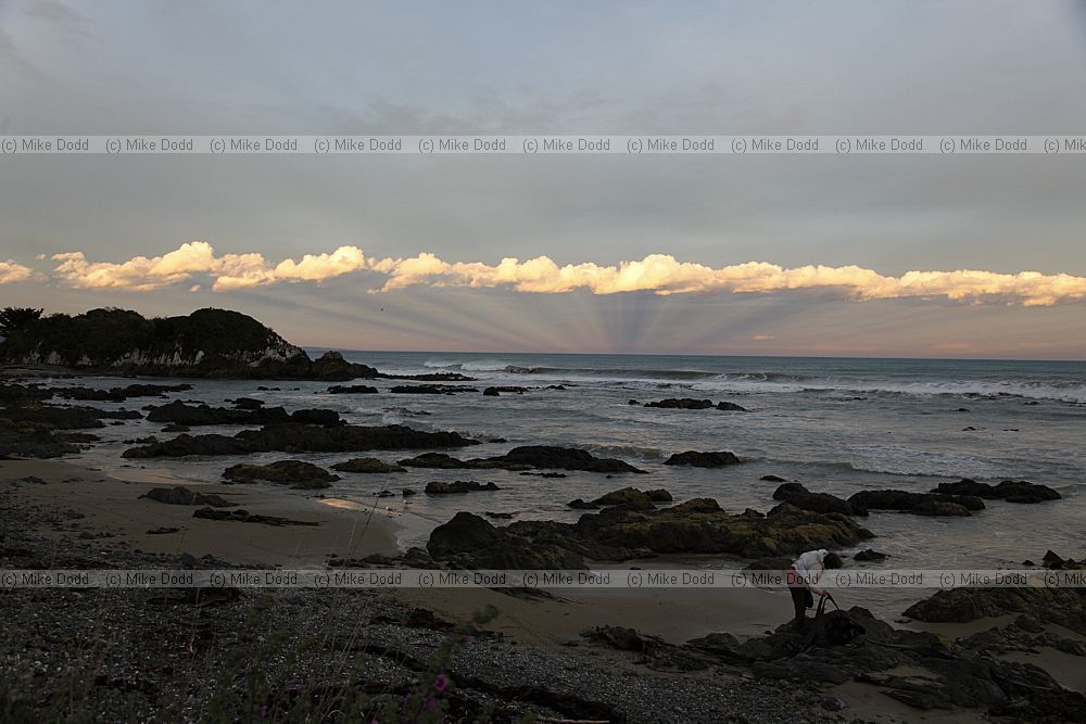 Anticrepuscular rays very unusual phenomena caused by shadows from the line of cumulus clouds