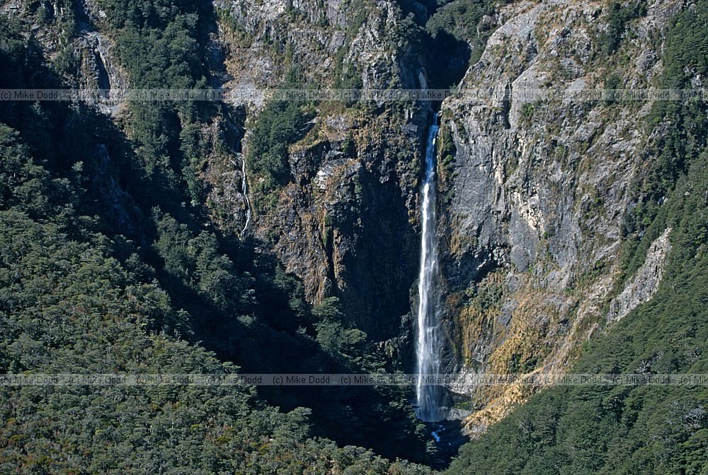 Devil's punchbowl waterfall Arthurs pass