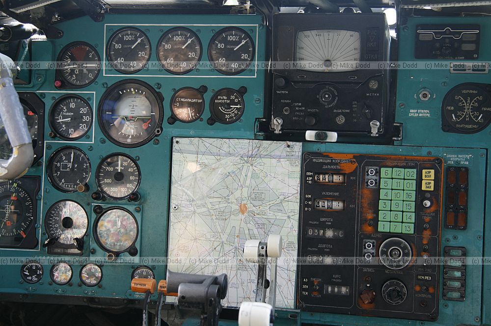 Aircraft cockpit controls Yakovlev YaK42