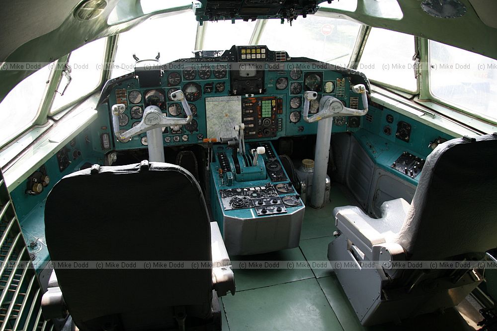 Aircraft cockpit controls Yakovlev YaK42