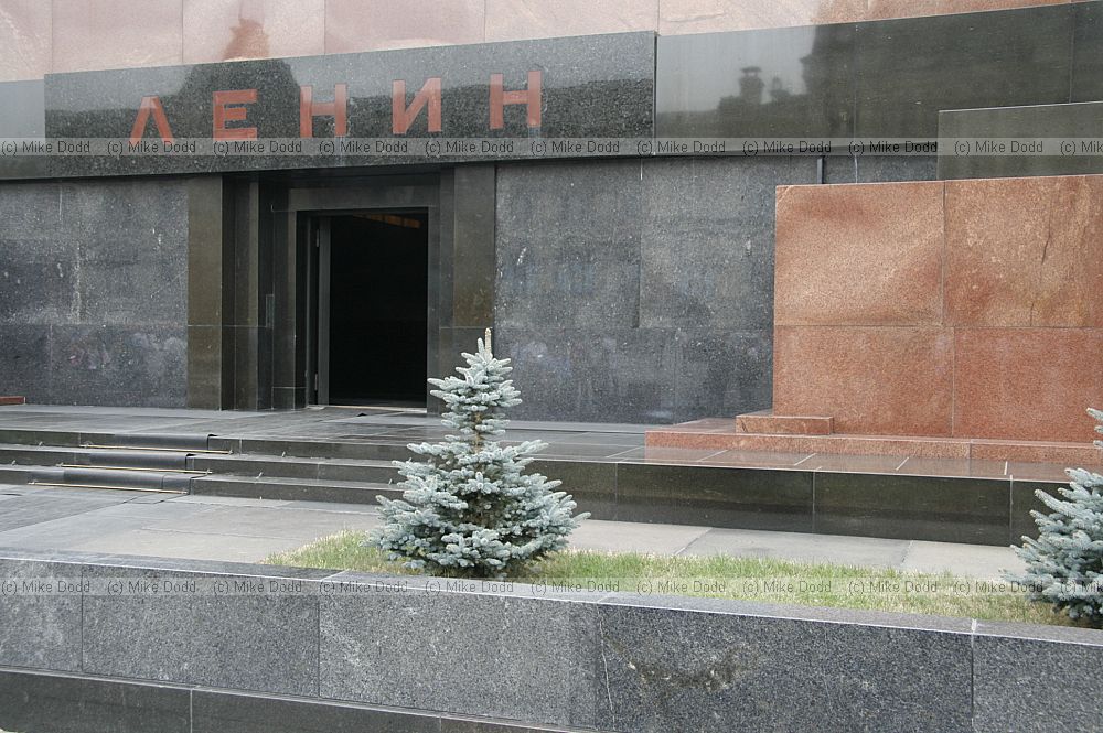 Lenin's tomb red square