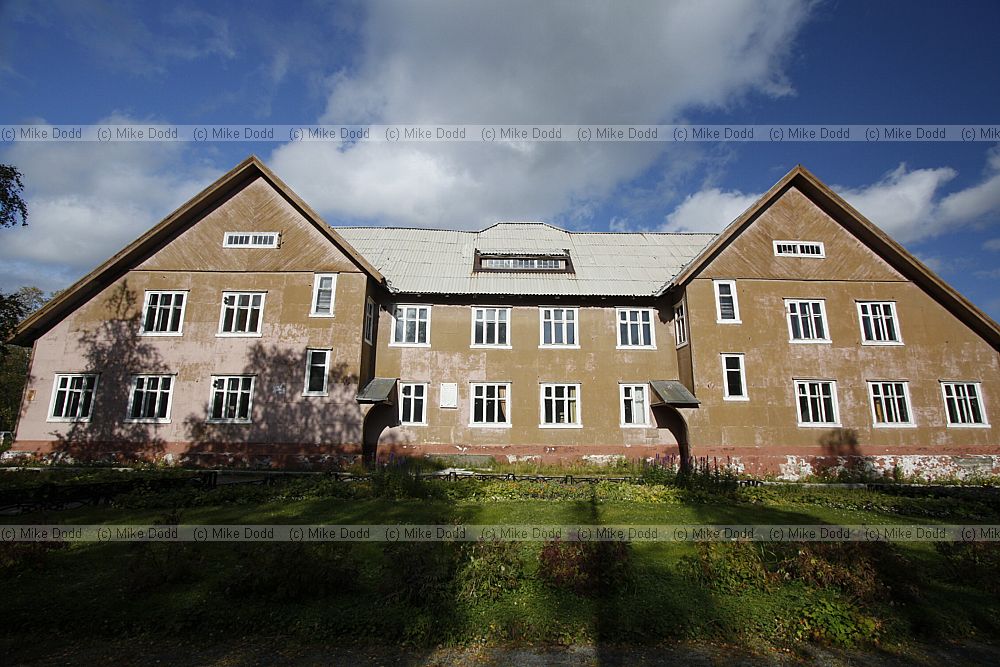 Polar-Alpine Botanic Garden The Kolsky Branch of the Academy of Sciences