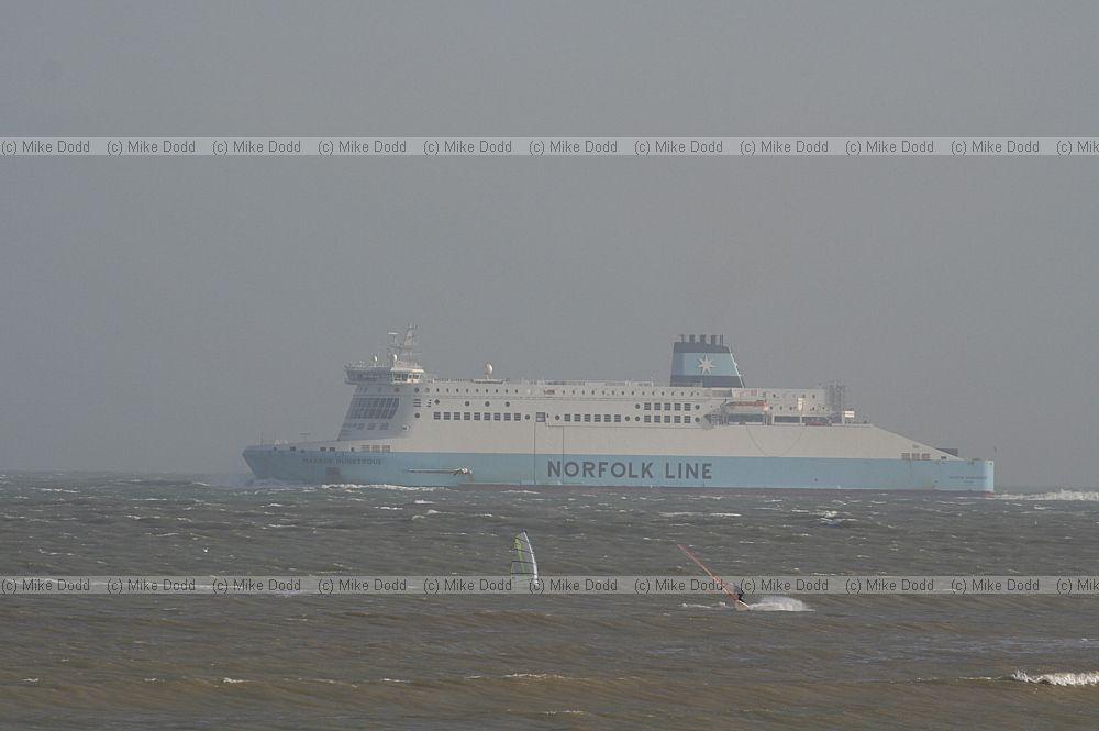 Cross channel ferry
