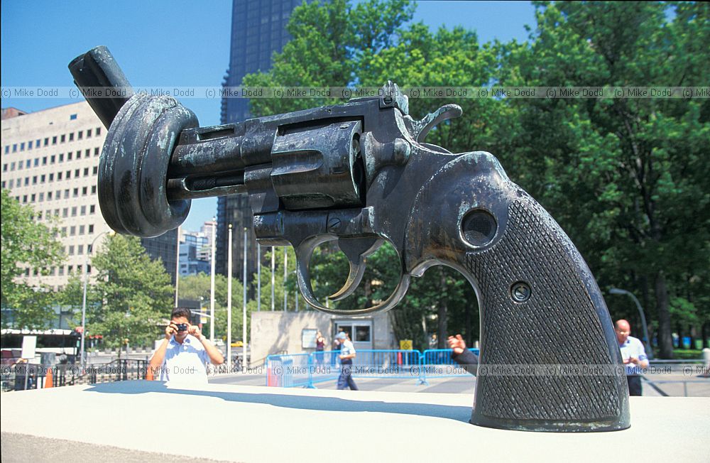 Non-Violence by Karl Fredrik Reutersward at the UN building in New York